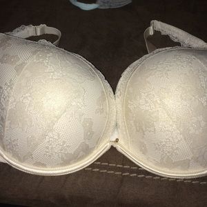 44DD Cacique push-up plunge bra