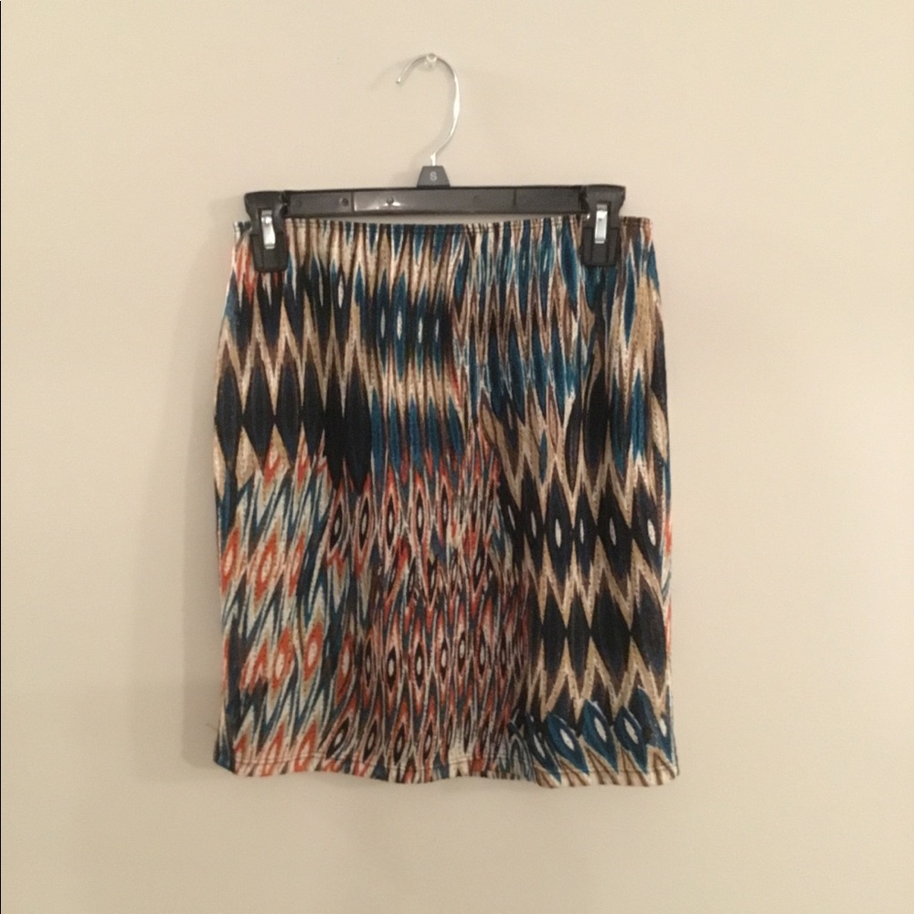 Patterned skirt