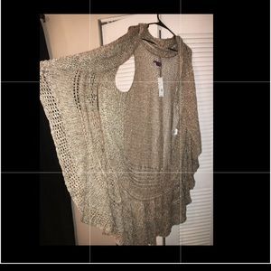 3x gold/beige/brown crochet high low flutter vest