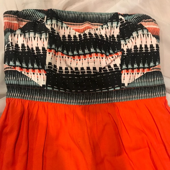 Silence & Noise orange strapless dress - Picture 3 of 6