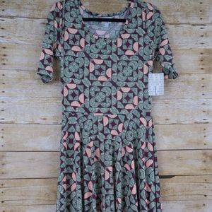 NWT LuLaRoe Nicole New Dress Size LG