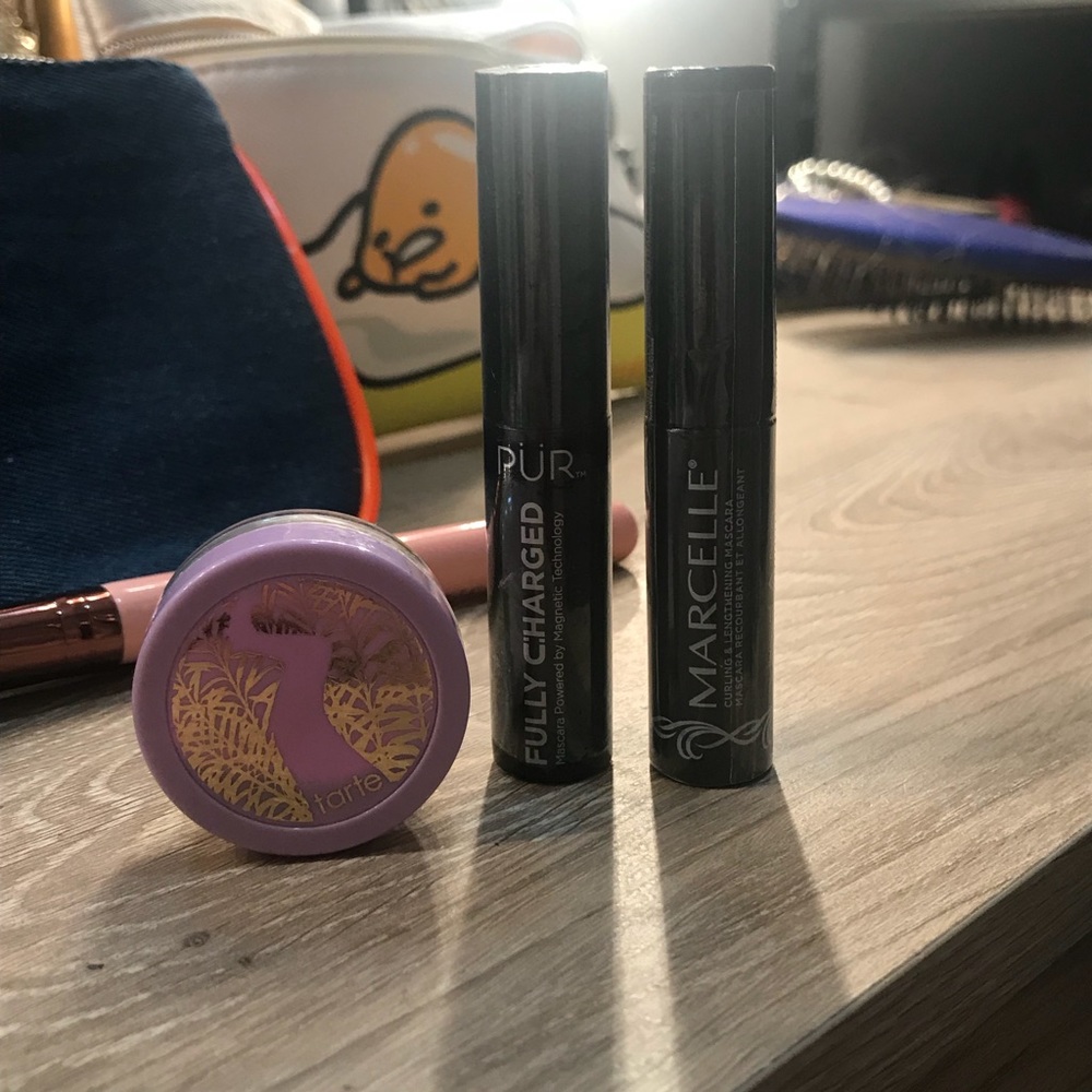 Make up bundle