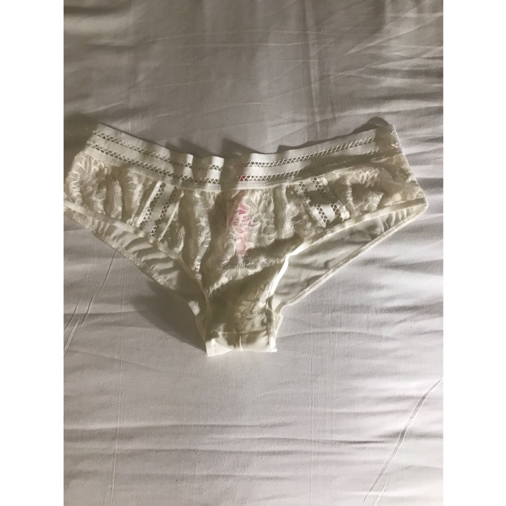 Brand new Victoria’s Secret Pink panty