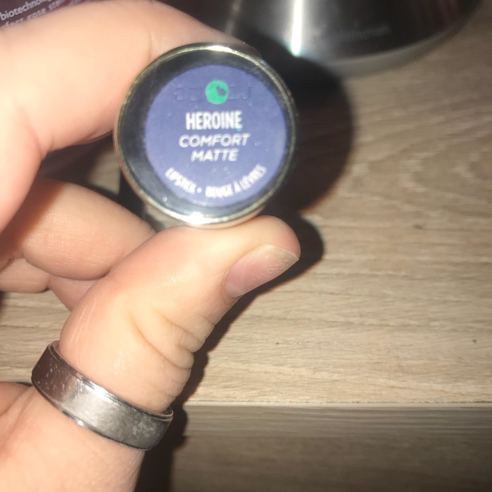 Lip stick bundle - Picture 4 of 4