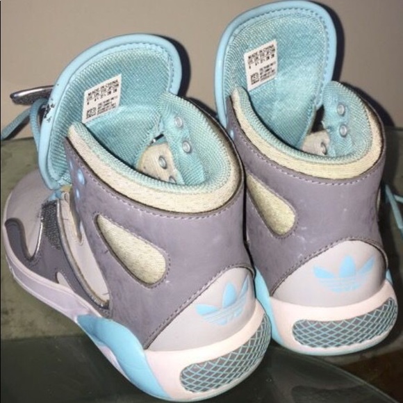 Women Adidas - Picture 4 of 4