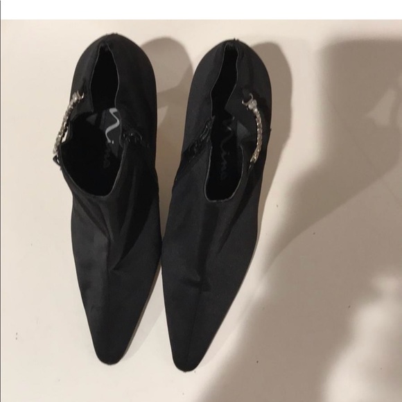 Booties - Picture 3 of 8