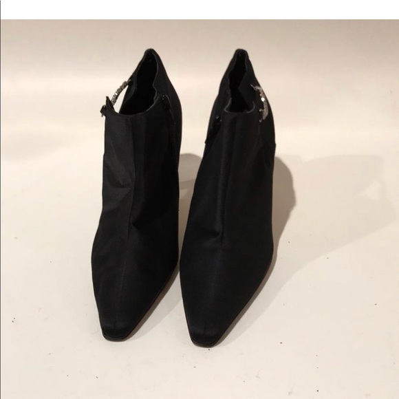 Booties - Picture 4 of 8