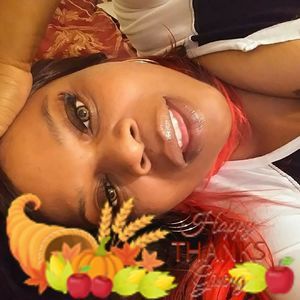 Meet your Posher, Carla