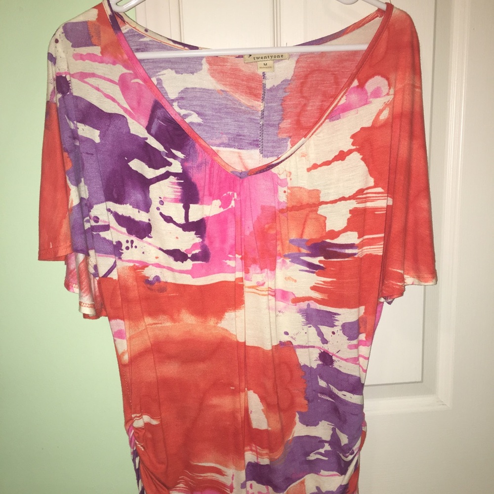 Splatter print top! 💕