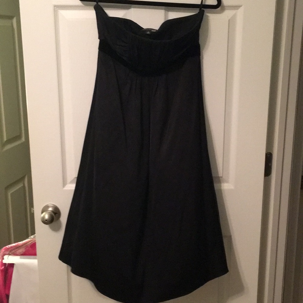 Black strapless dress