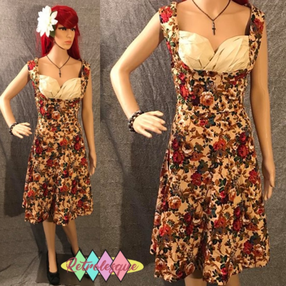 Harvest Floral Ophelia Swing- NWT