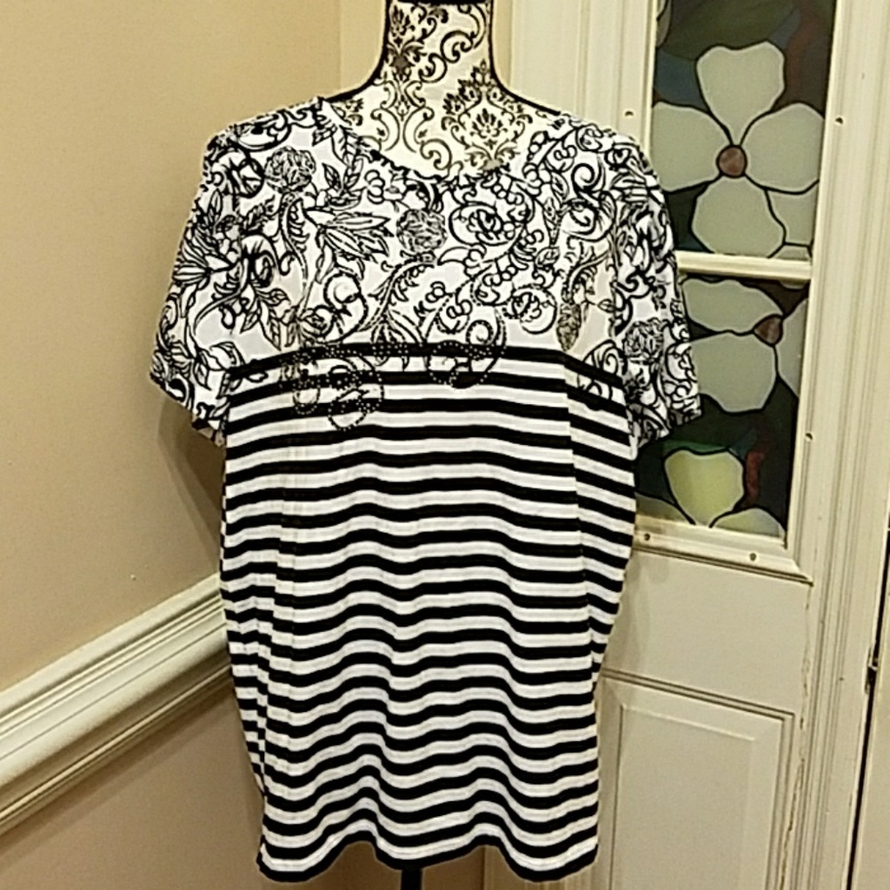 CJ Banks blouse size 2X