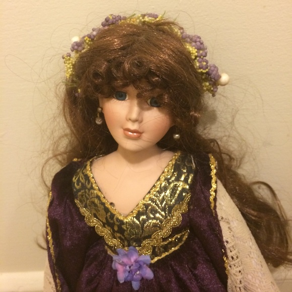 Collectable Porcelain Doll - Picture 2 of 5