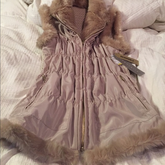 cashmere sweater vest - Picture 2 of 5