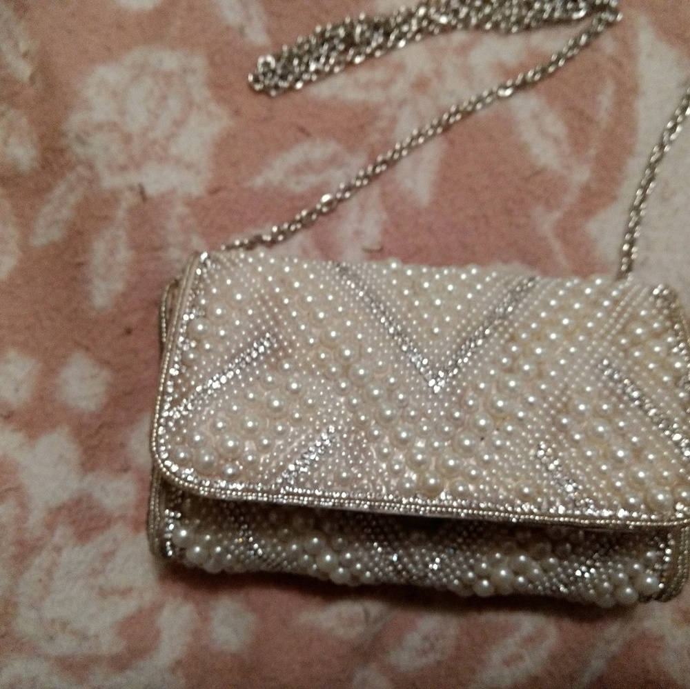 Pearl and Jewel Decorated Purse
