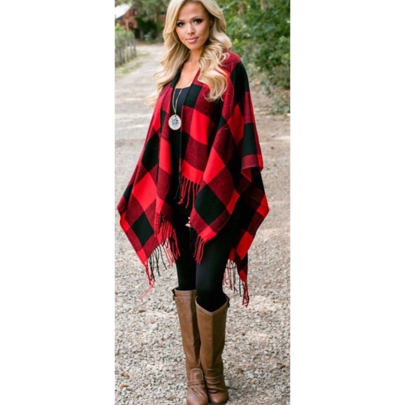 New Arrival- Buffalo Check Tassel Poncho - Picture 3 of 4