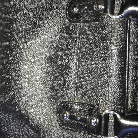 Black and Silver Michael Kors purse - Picture 7 of 7