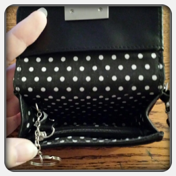 NWOT Lulu By Lulu Guinness wallet Wristlet - Picture 2 of 4