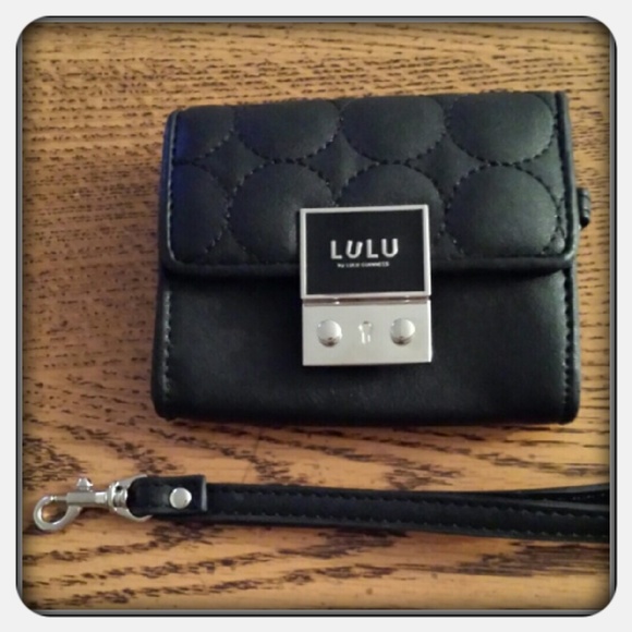 NWOT Lulu By Lulu Guinness wallet Wristlet - Picture 3 of 4