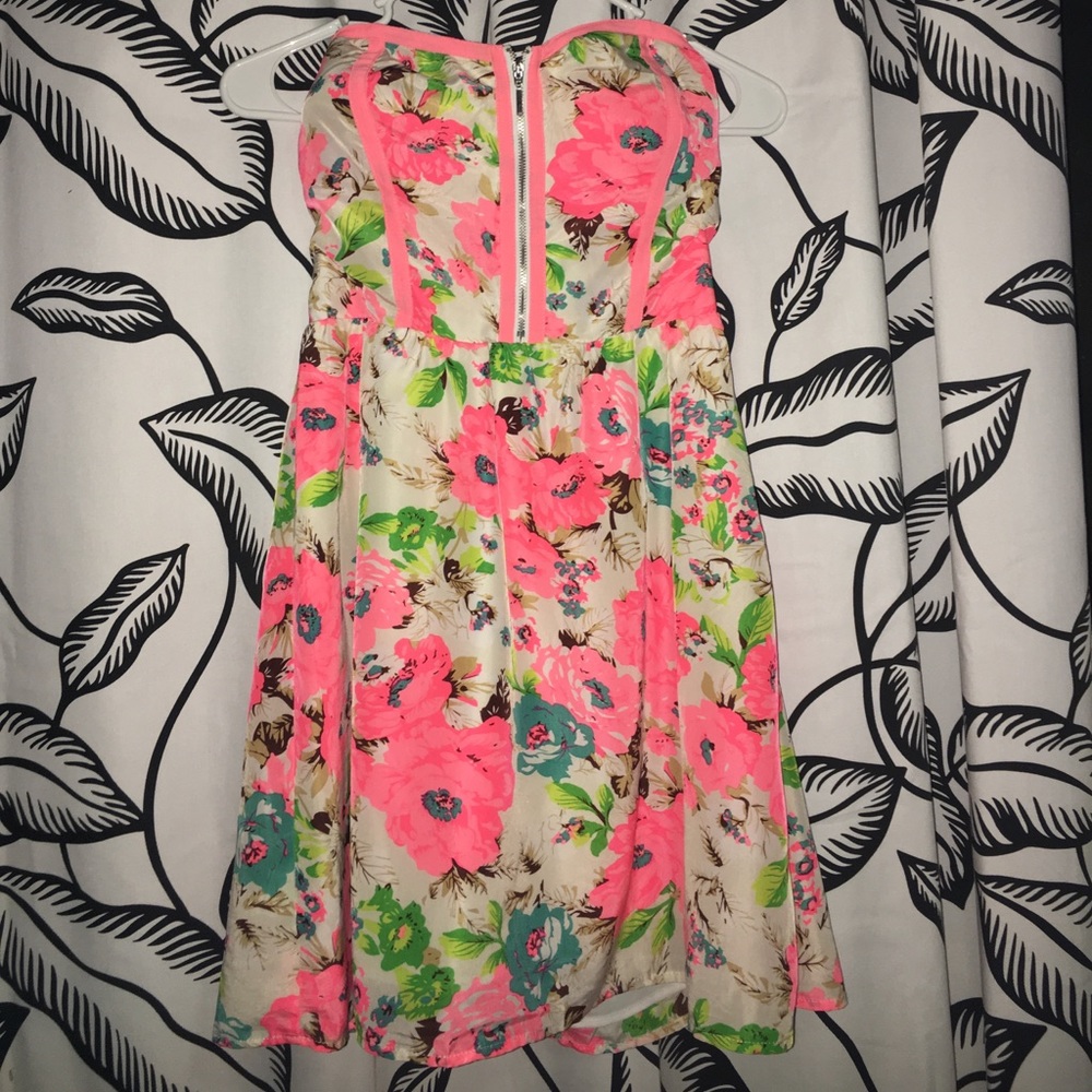 Strapless Sweetheart Floral Dress