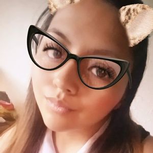 Meet your Posher, Lupe