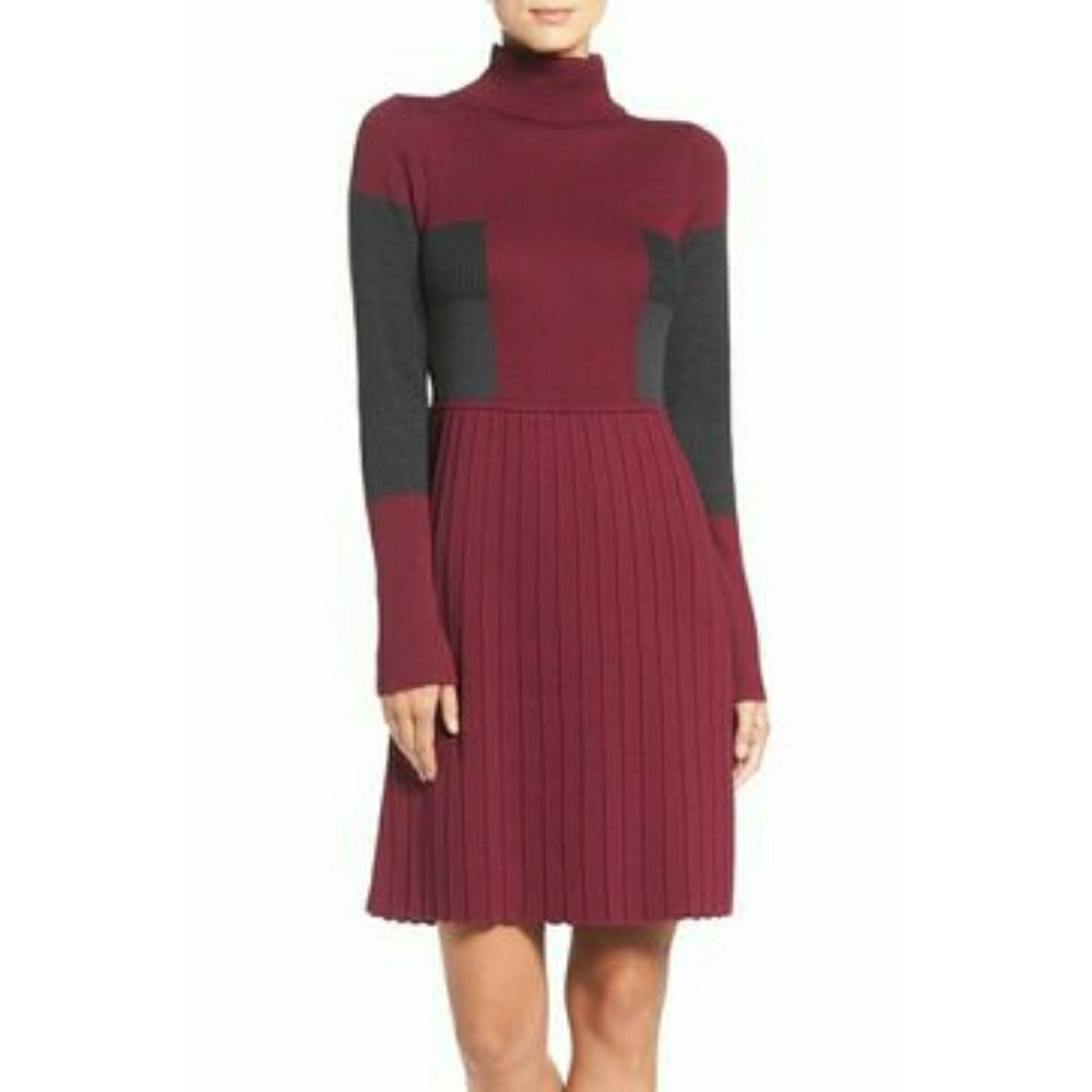 NWT Adrianna Pappell Wineberry Sweater Dress