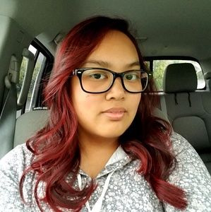 Meet your Posher, Rhea