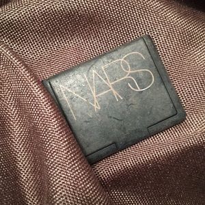NARS eyeshadow duo in Cleo