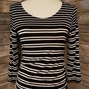 Jessica simpson maternity top