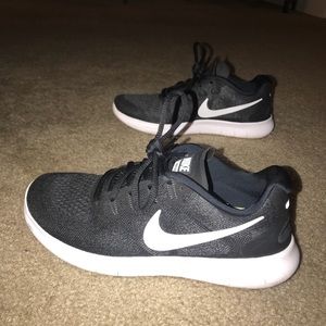 Women’s Nike Free RN 2017 Size 7.5