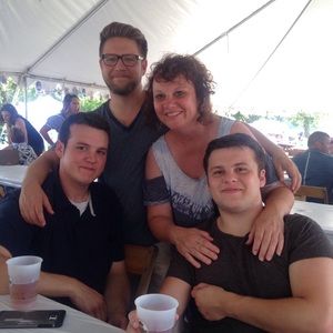 Meet your Posher, Quinn