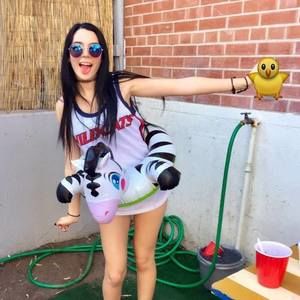 Meet your Posher, Alyssa