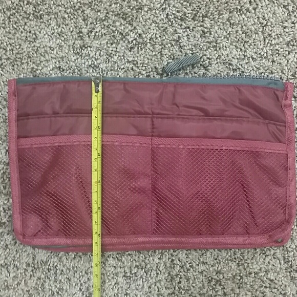 💥 5/$25 SALE! 💥Purse Organizer Insert - Picture 4 of 7