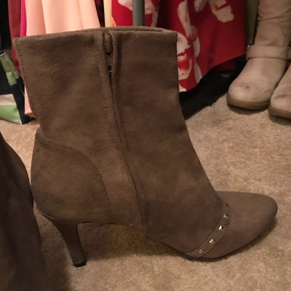 Brown bootie shoes