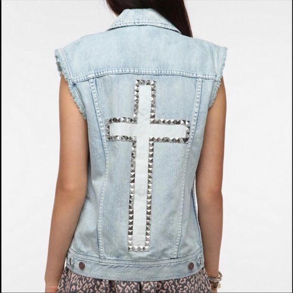 UO BDG Studded Cross Denim Vest - Picture 1 of 5