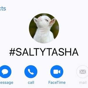 Meet your Posher, Davis