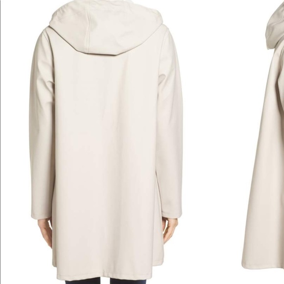 Stutterheim Womens Moseback Rain Coat Light Beige - Picture 5 of 8