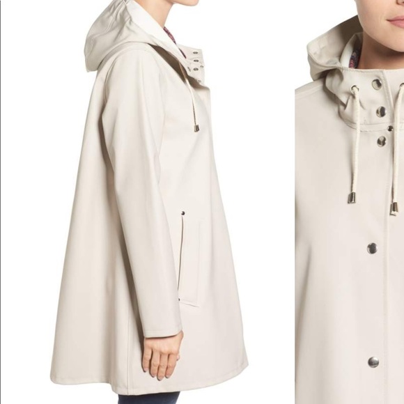 Stutterheim Womens Moseback Rain Coat Light Beige - Picture 6 of 8