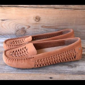 UGG Chestnut leather loafers Sz 10