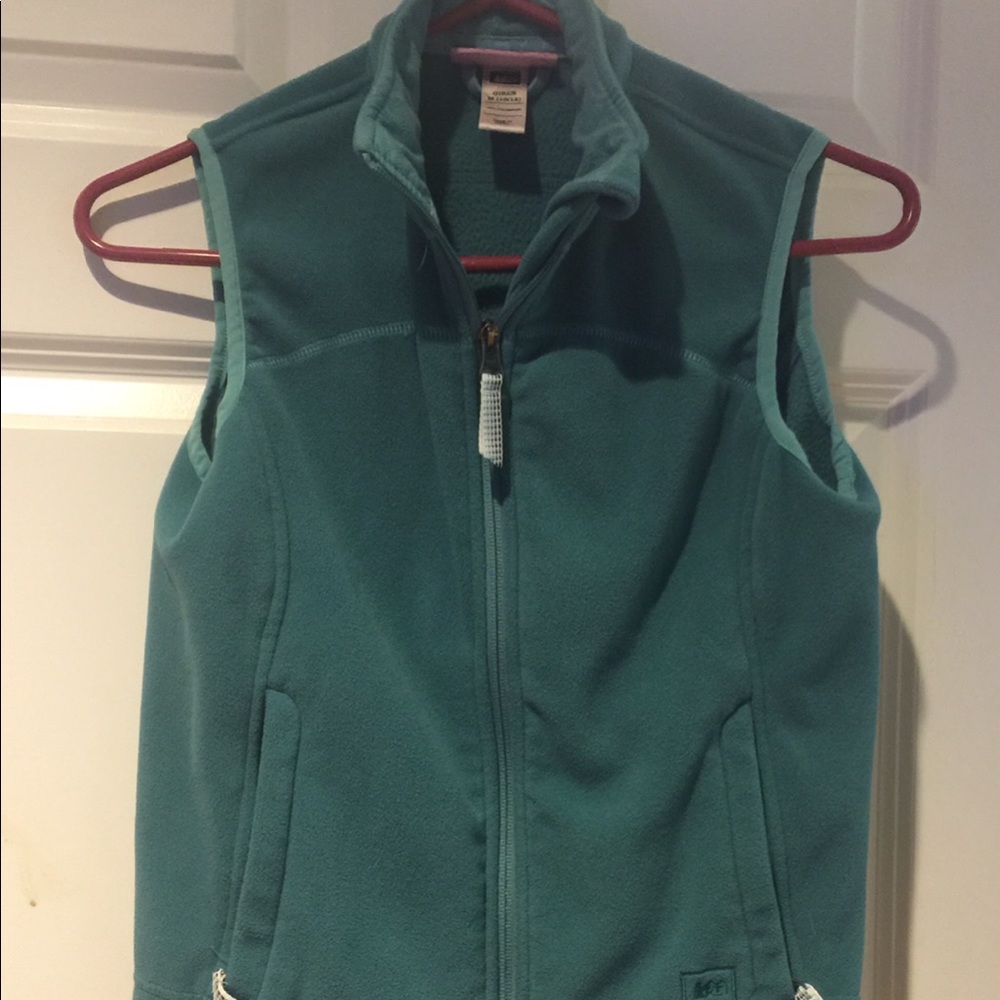 REI Girl’s Fleece Vest