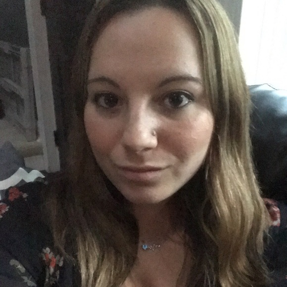 Meet your Posher, Lexi - Picture 1 of 1