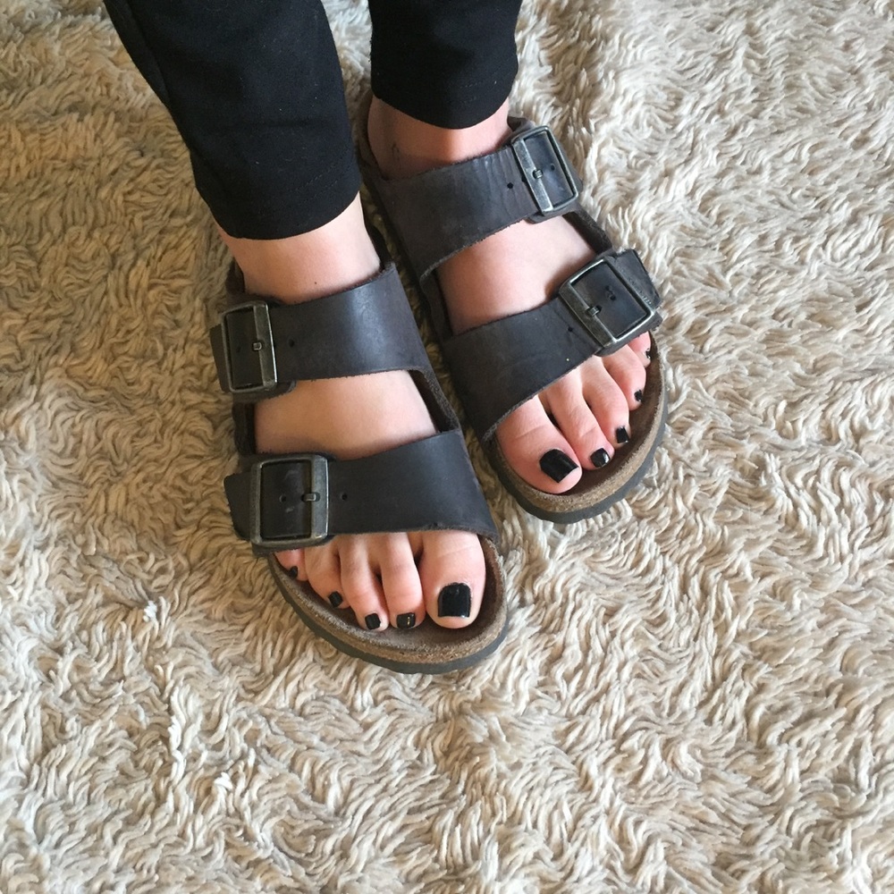 Oiled leather birkenstocks