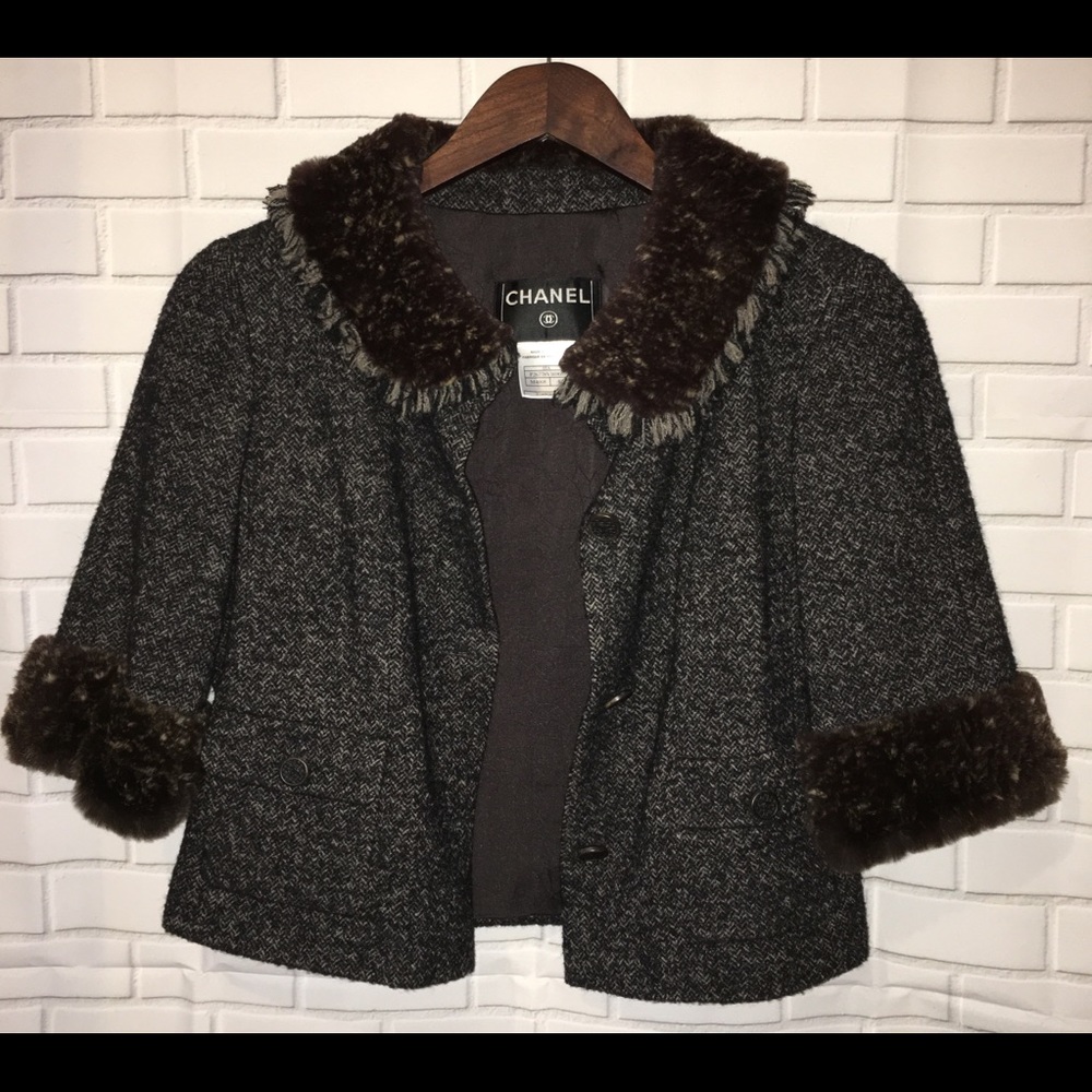 Authentic CHANEL Brown Jacket size 40