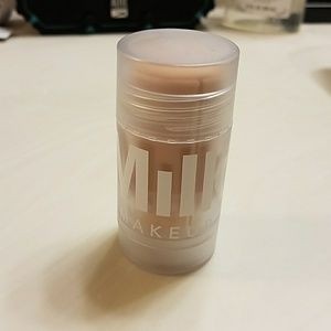 Milk makeup Blur Stick