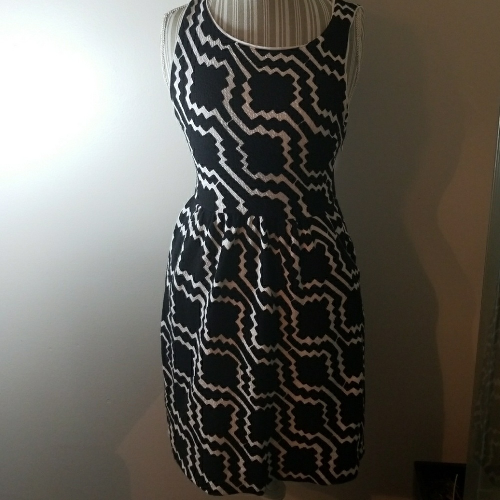 Anthropologie.postage stamp dress - Picture 2 of 7