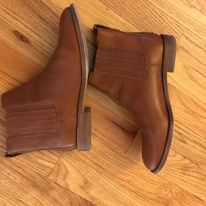 Made well Flat Chelsea boots