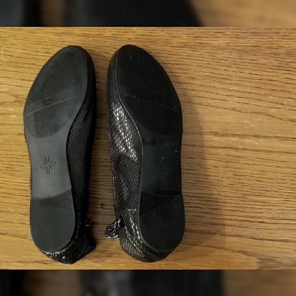 Simply Vera Vera Wang 8M Black Ballet Flats Snake - Picture 3 of 4