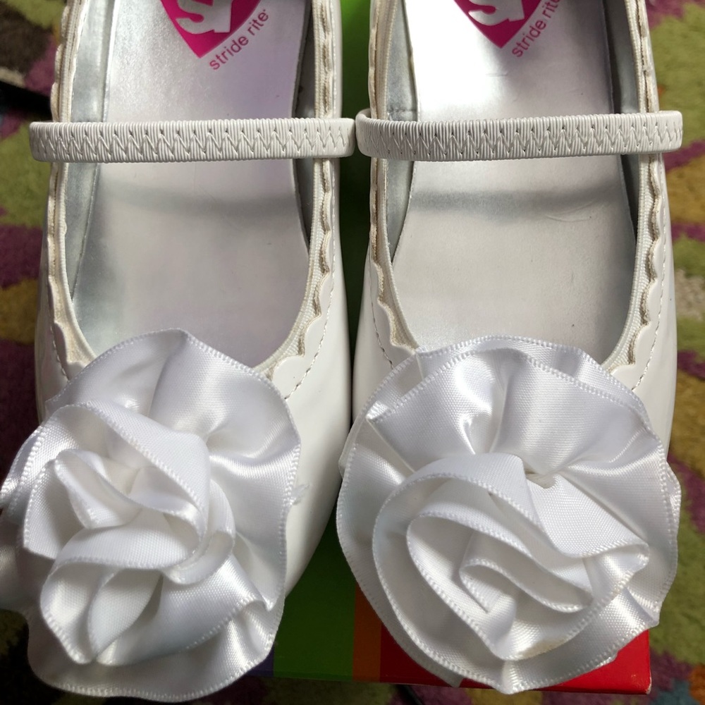 Girls white dress shoes
