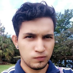 Meet your Posher, Aurelio