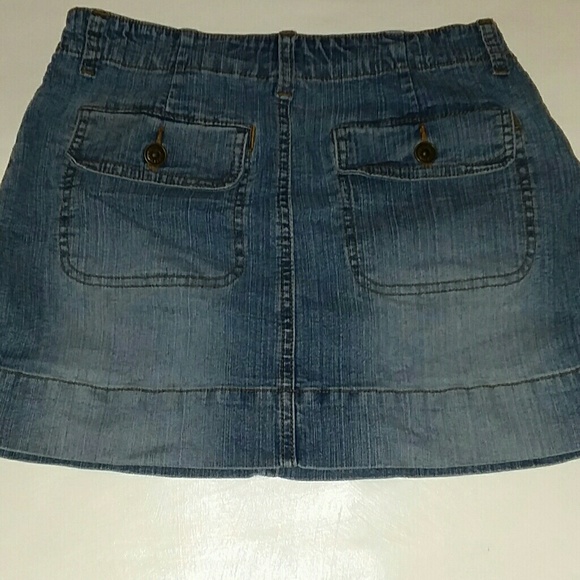 Ladies Clothes - Picture 2 of 3